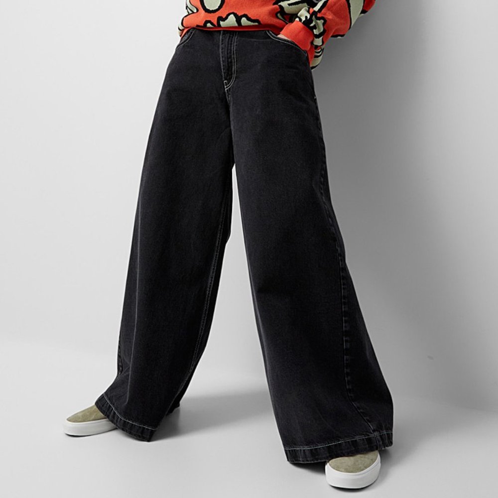 Wide Leg Jean